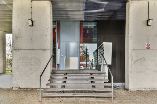 Medium property photo - Ladogameerhof 113, 1060 RE Amsterdam